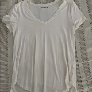 Abercrombie & Fitch Classic White V-Neck Tee